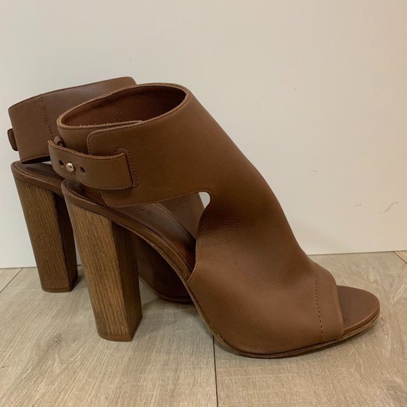 VINCE Addie Open Toe Bootie - Picture 4 of 8